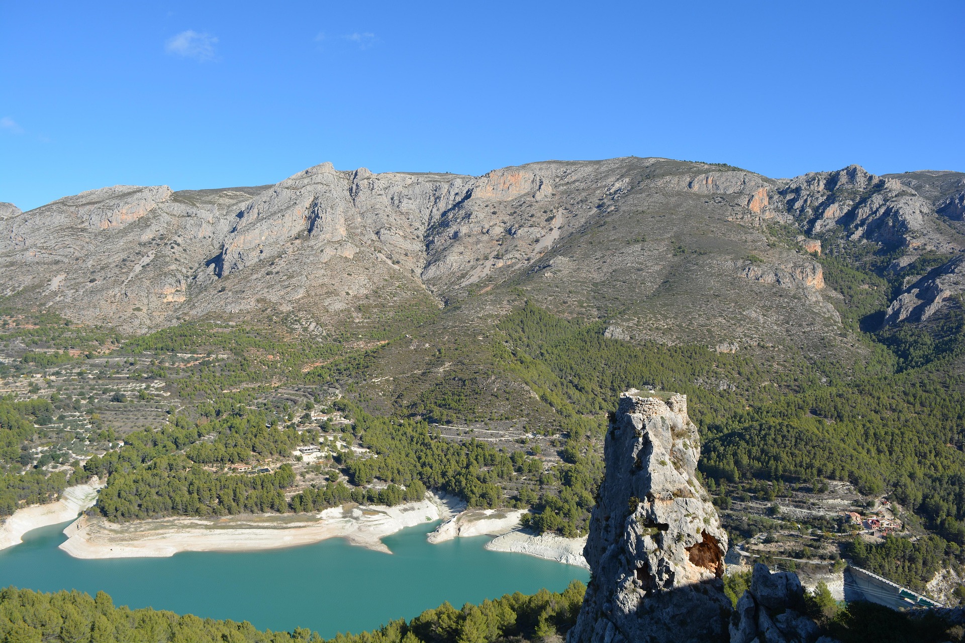 Guadalest reservoir below the mountains of the Costa Blanca